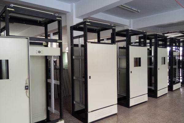 阿克塞控制柜-3683厂家控制柜检修需要注意的